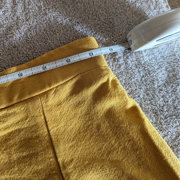 🌻2 for $20 | Linen Blend Mido Skirt with Button Detail on Front & Pleats - Picture 5 of 7